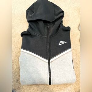 Men’s Nike Tech zipper hoodie